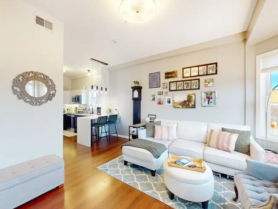 260 Bremen St. #3, Boston, MA 02128 - #2