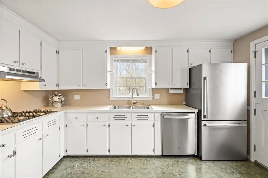 12 Dunshire Dr, North Chelmsford, MA 01863 - #2