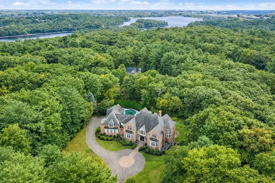 8 Stratford Way, Lincoln, MA 01773 - #2