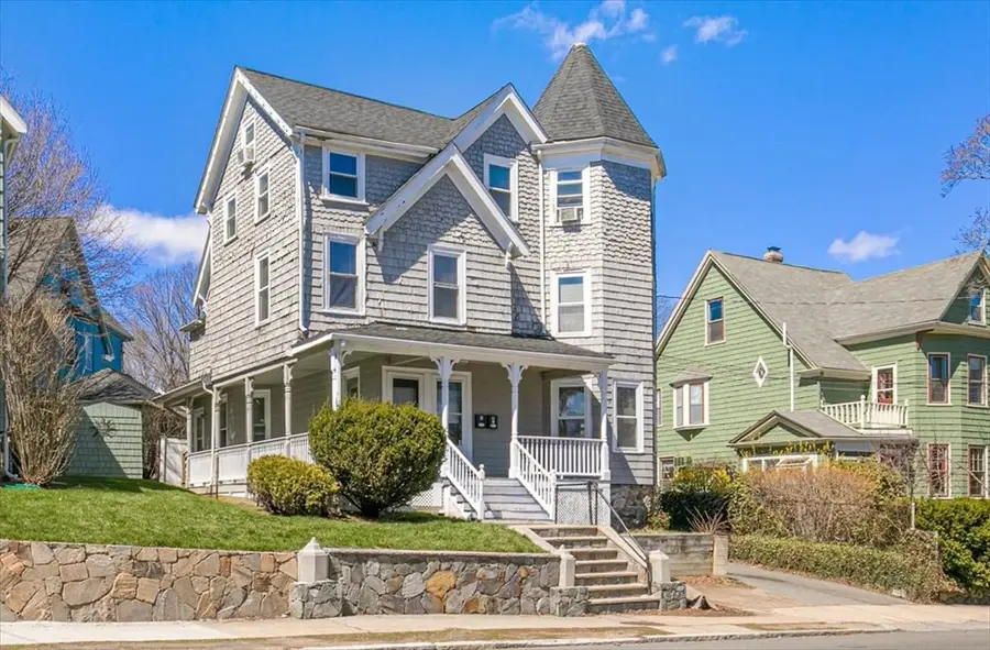 293 Albion St, Wakefield, MA 01880 - #3