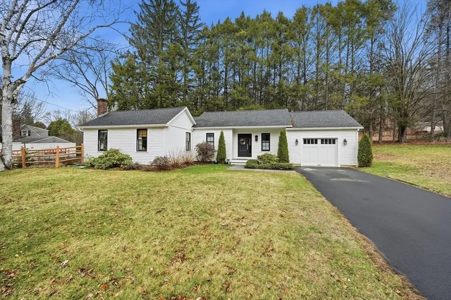 54 Huntington Rd, Hadley, MA 01035 - #2