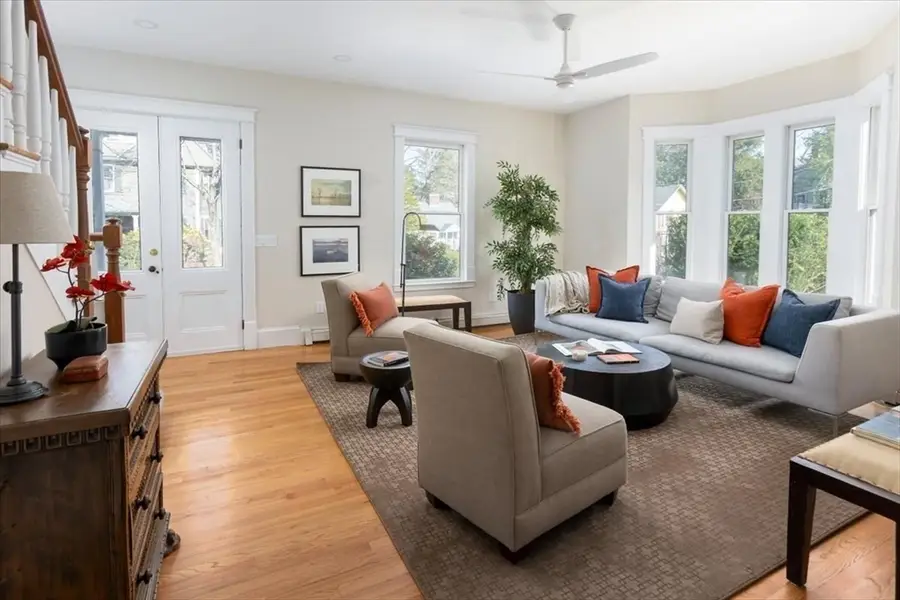 11 Chester St., Newton, MA 02461 - #3