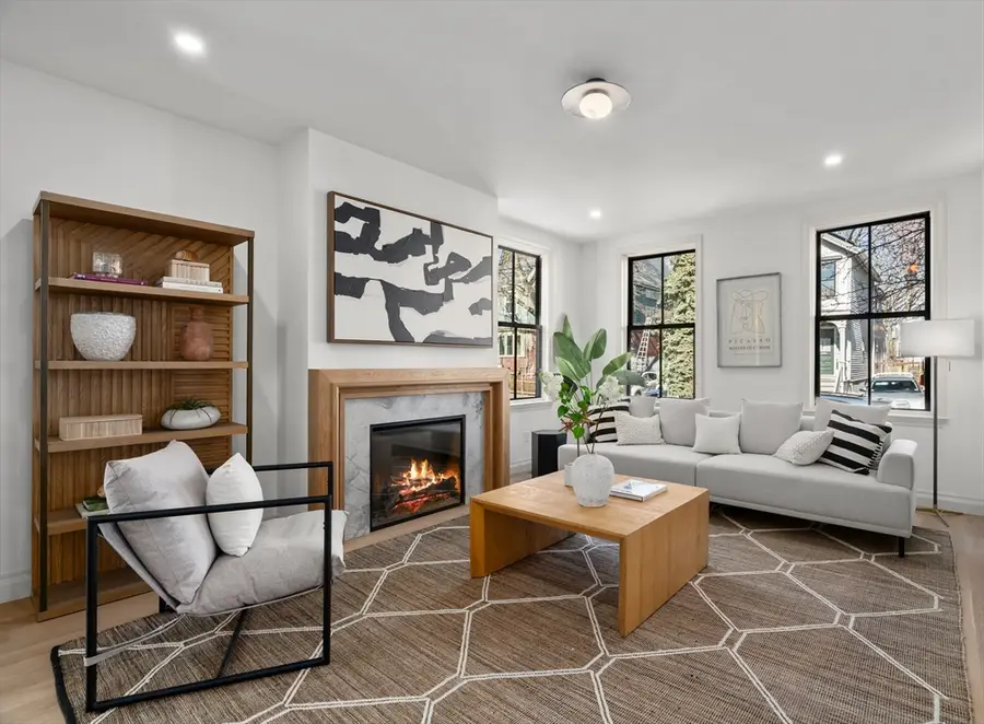 18 Clinton Street #Front, Cambridge, MA 02139 - #3