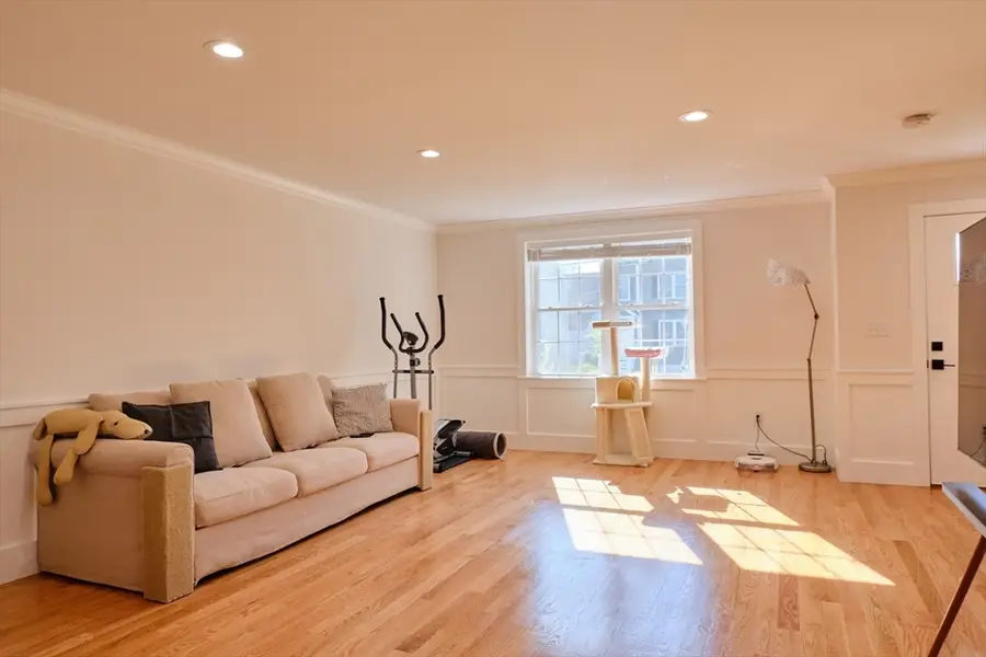 24 Beacon St #24, Arlington, MA 02474 - #3