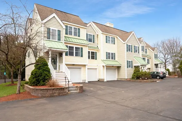 35 Collins St #61, Danvers, MA 01923