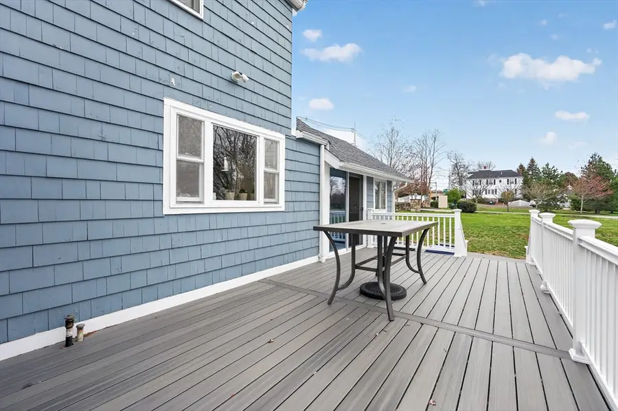 29 Elliott St, Danvers, MA 01923 - #3
