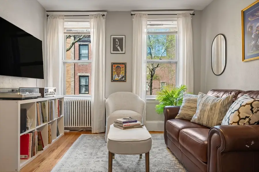 76 Phillips Street #3, Boston, MA 02114 - #3