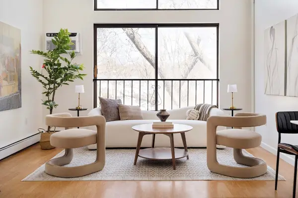 993 Massachusetts Ave #203, Arlington, MA 02476