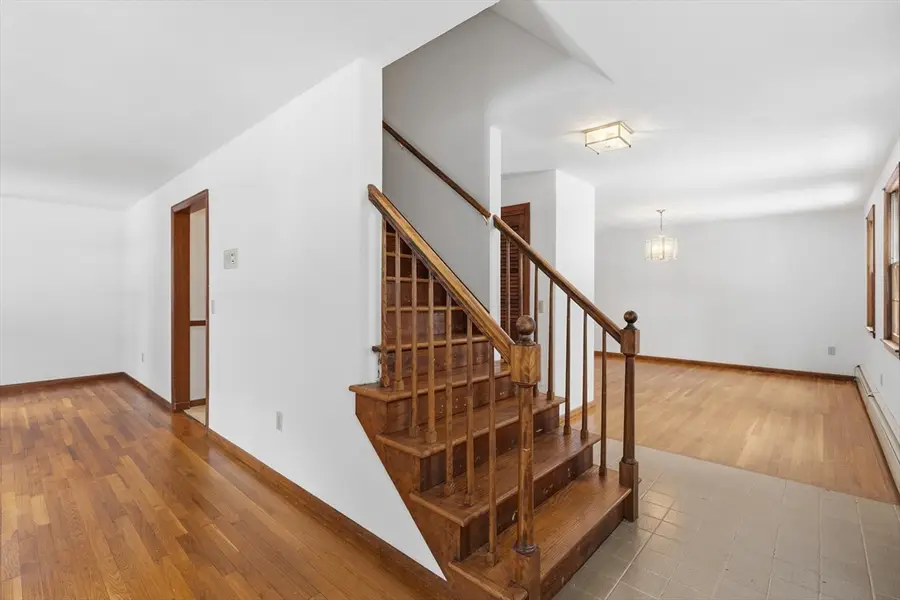 52 Vicksburg Circle, Holden, MA 01520 - #2