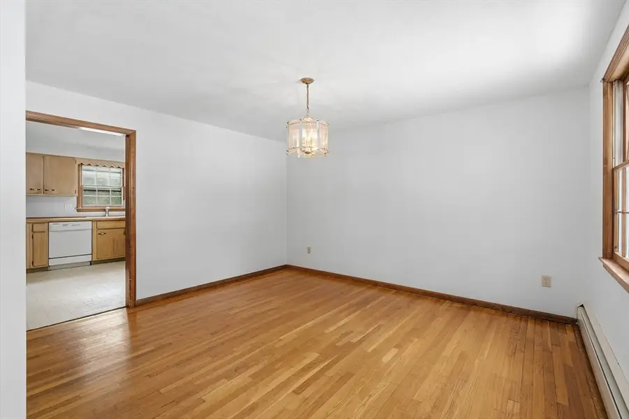 52 Vicksburg Circle, Holden, MA 01520 - #3