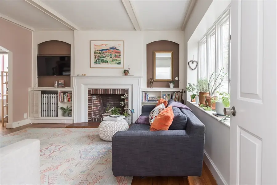 34 Harvard St #1, Arlington, MA 02476 - #3