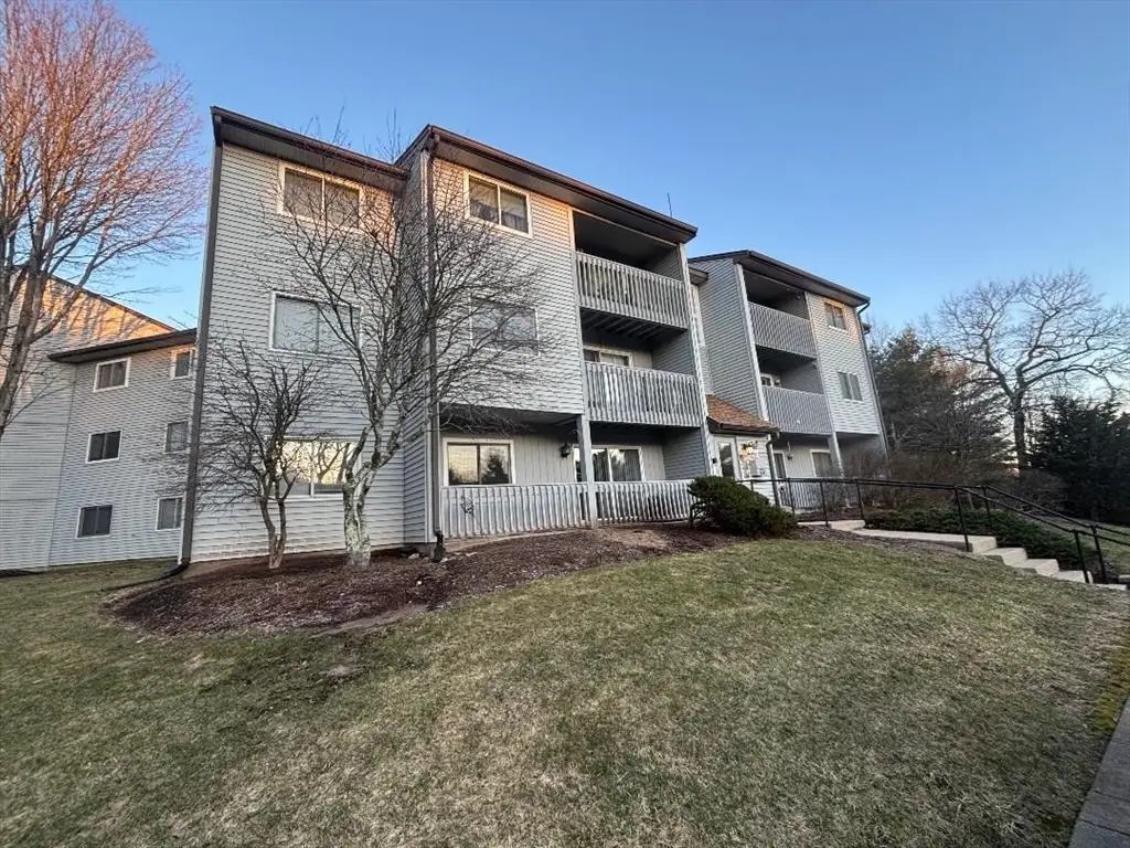 1803 Franklin Crossing Rd #1803, Franklin, MA 02038 - #1