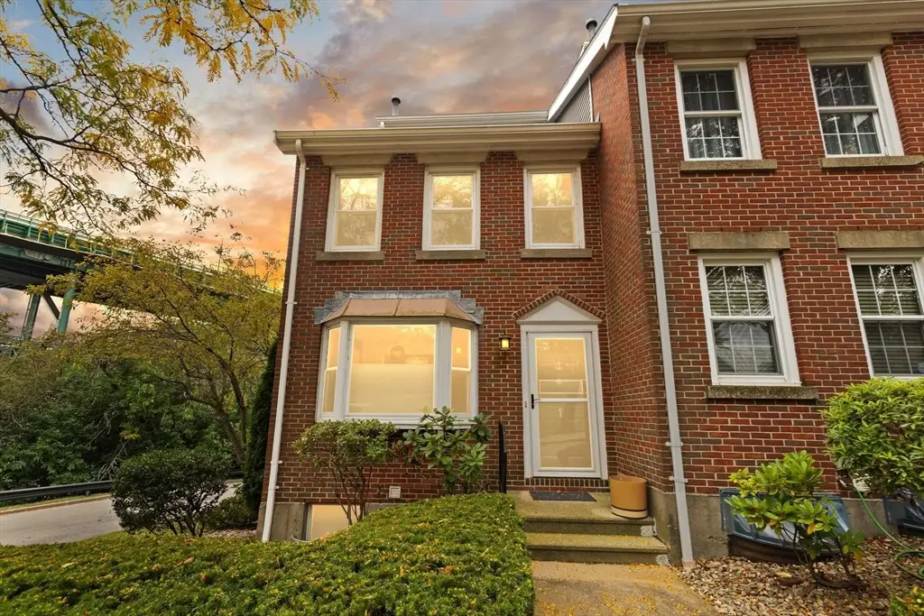 1 Boatswains Way #1, Chelsea, MA 02150 - #1