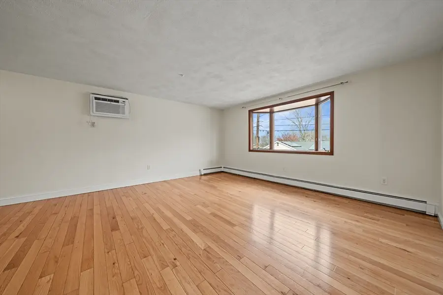 23 Buttaro Rd, Woburn, MA 01801 - #3