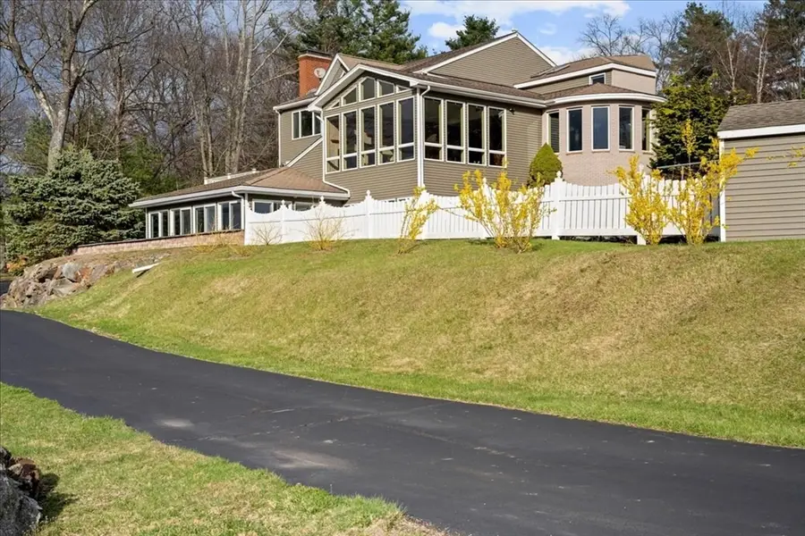 173 Central St, Boylston, MA 01505 - #2