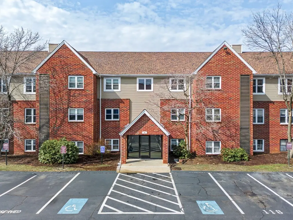 35 Longworth Avenue #12, Brockton, MA 02301 - #1