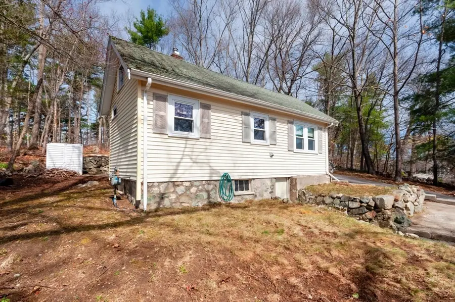 527 Walpole St, Norwood, MA 02062 - #2