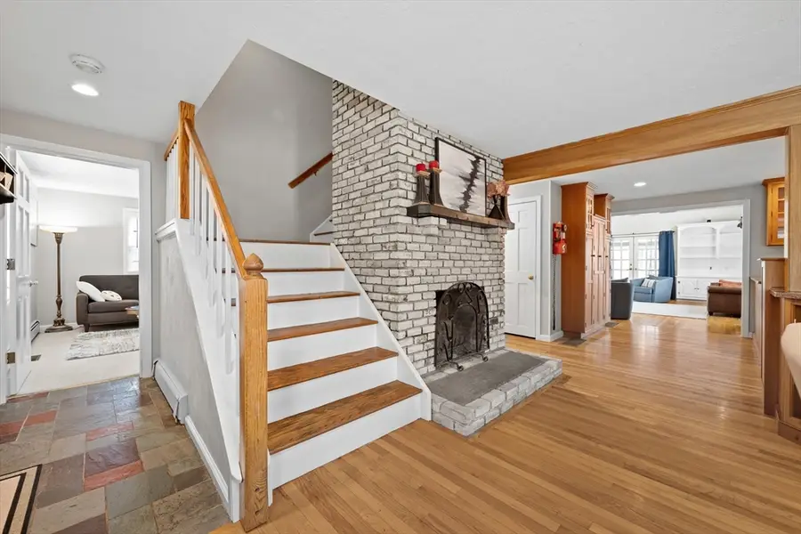 11 Lackey St, Westborough, MA 01581 - #2