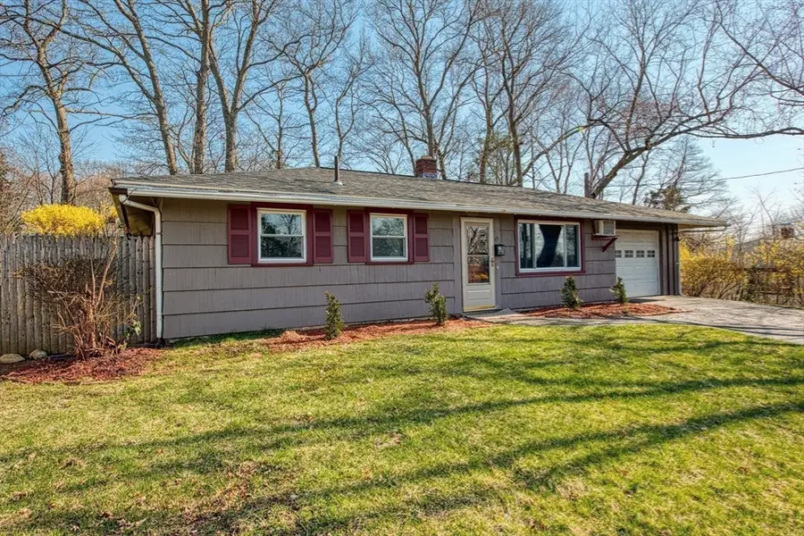 19 Ruth Rd, Brockton, MA 02302 - #2