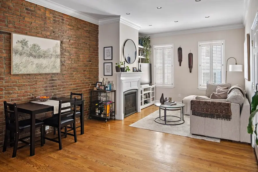 52 Mystic St #1, Boston, MA 02129 - #2