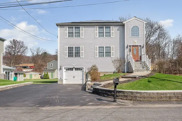 15 Meadow Drive, Lowell, MA 01854