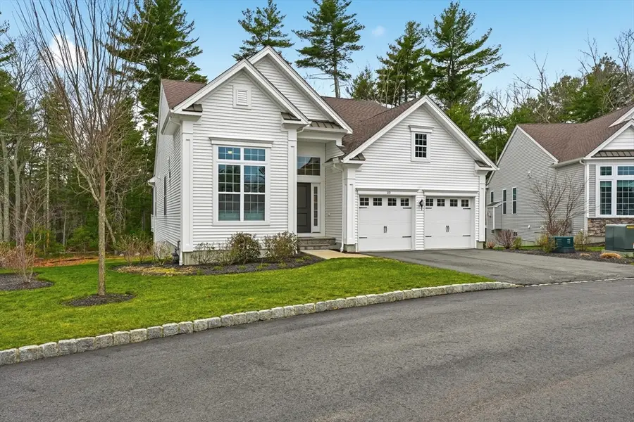 110 Glen Ellen Blvd #110, Millis, MA 02054 - #2