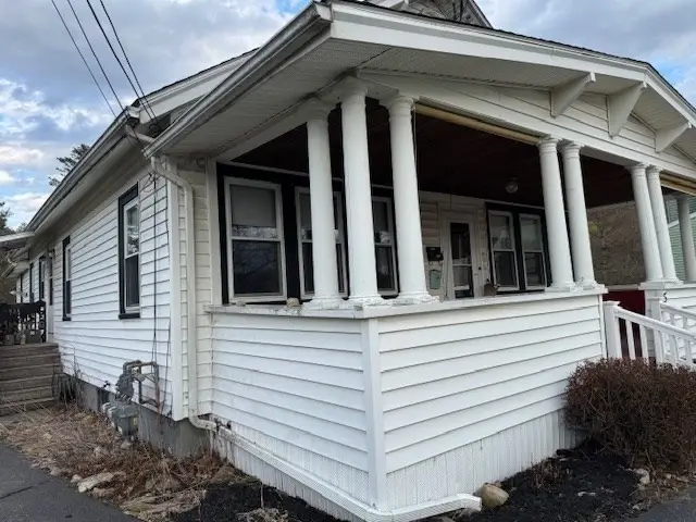 5 Salem Street, Spencer, MA 01562 - #2