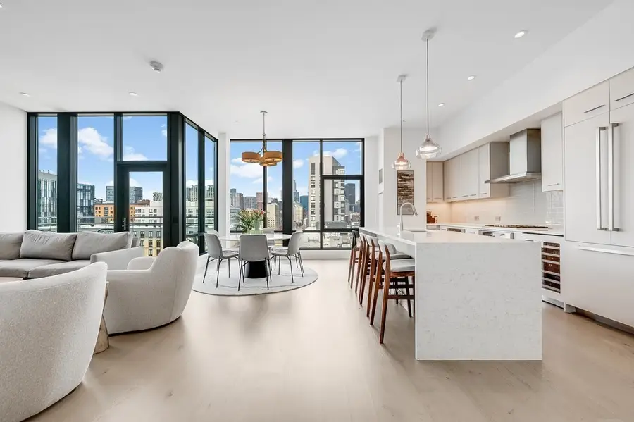 40 Traveler St #PH802, Boston, MA 02118 - #2