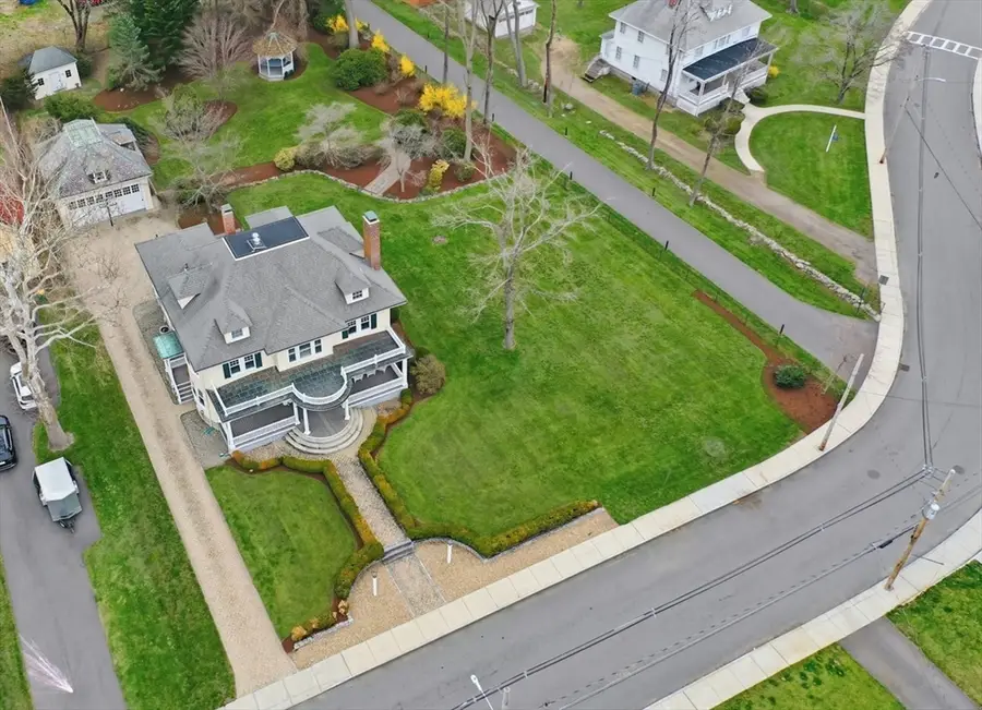 69 Rumford Ave, Mansfield, MA 02048 - #3