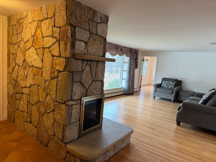 174 Forest, Waltham, MA 02452 - #2