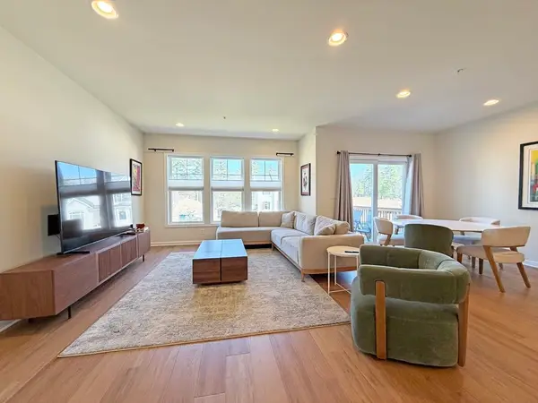 130 Heron Ln #130, Sudbury, MA 01776