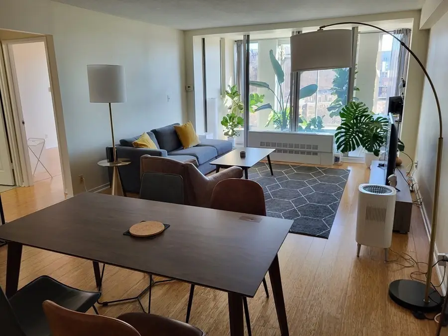 33 Pond Ave. #915, Brookline, MA 02445 - #2