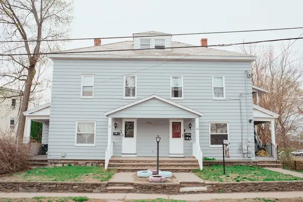 14 Grand St, Leominster, MA 01453