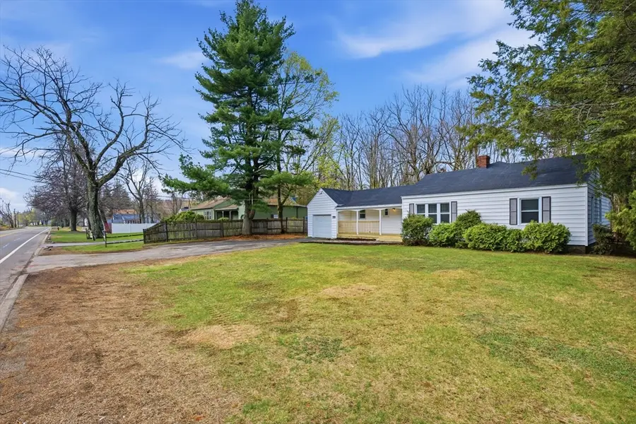 309 Pleasant St, Paxton, MA 01612 - #3