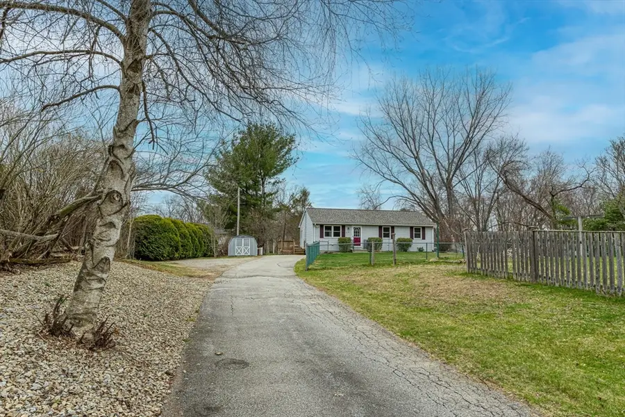 6 Marilyn Dr, Webster, MA 01570 - #2