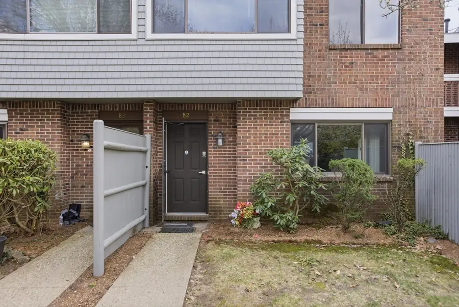 82 Bailey St #82, Stoughton, MA 02072 - #2