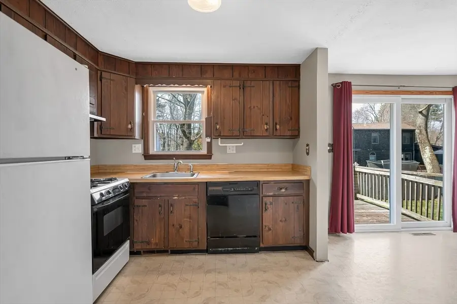 24 Williams Avenue, Wilmington, MA 01887 - #3