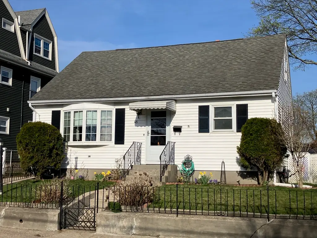 45 Perrin Ave, Pawtucket, RI 02861 - #1