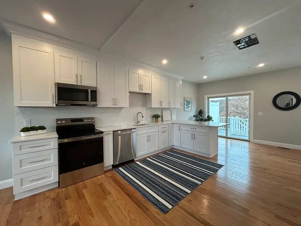 10 Windsor Street #A, Worcester, MA 01605 - #1