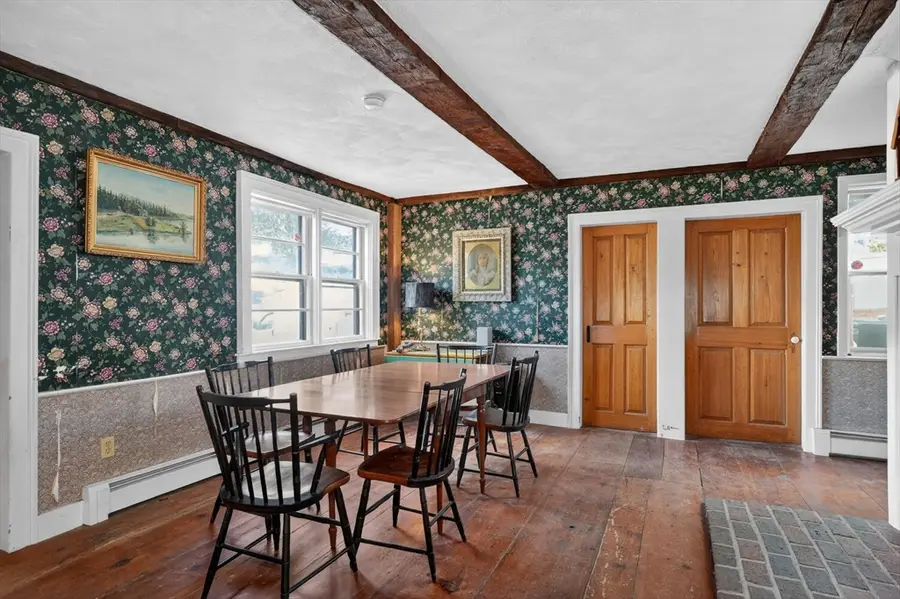 19 Ash St, Marlborough, MA 01752 - #3