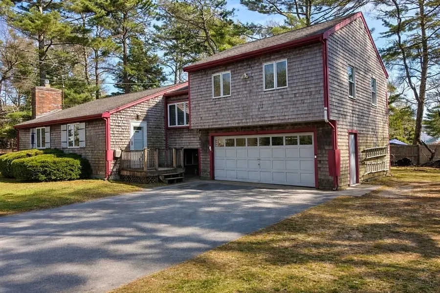 14 Milford St, Plymouth, MA 02360 - #2