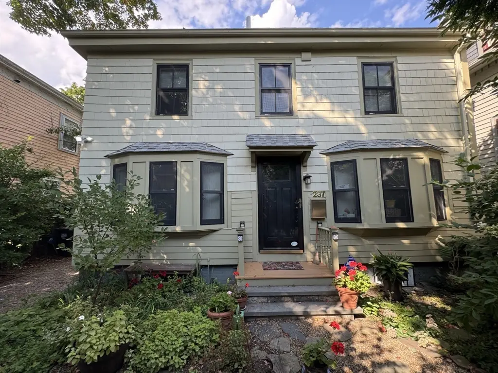 237-239 Mt Auburn Street, Cambridge, MA 02138 - #1