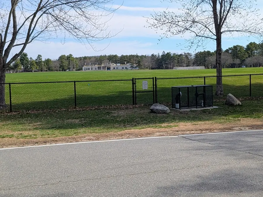 21 Elm Rd #D, Devens, MA 01434 - #3