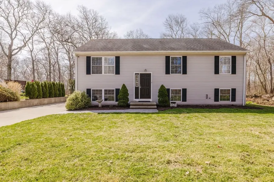 3 Diamond St, Fairhaven, MA 02719 - #3