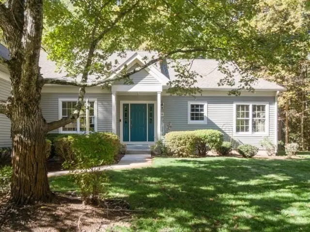 14 Stonegate Ln #14, Bedford, MA 01730 - #2