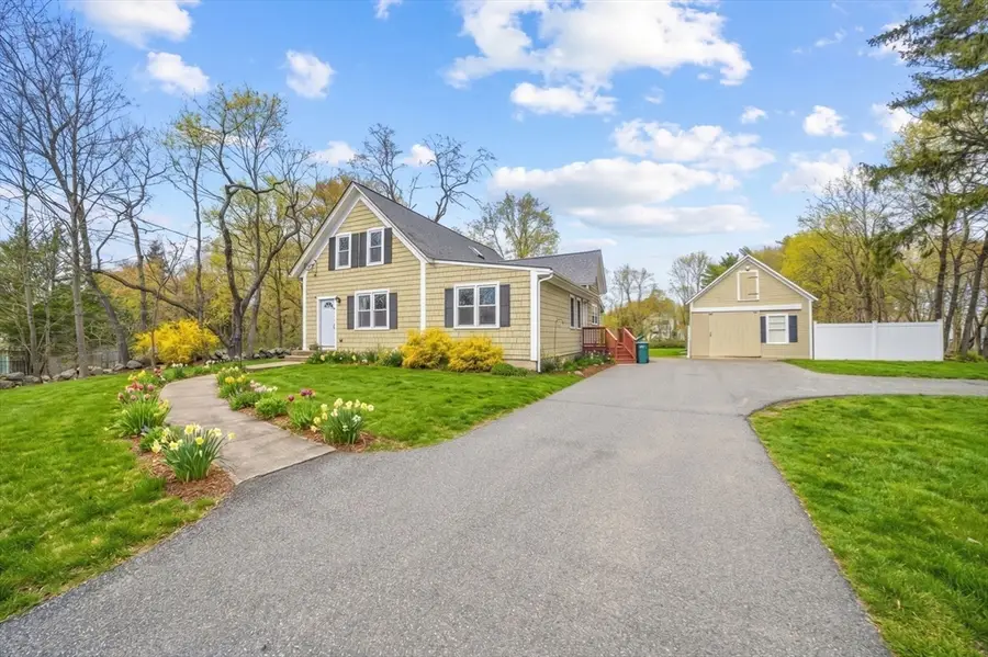 691 Randolph St, Abington, MA 02351 - #3