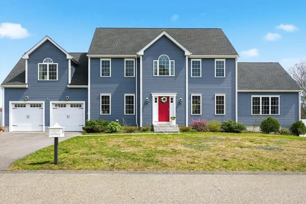 39 Iadarola Ave, Milford, MA 01757