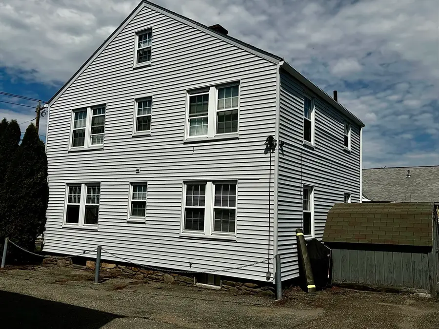 521-523 Burncoat St, Worcester, MA 01606 - #3