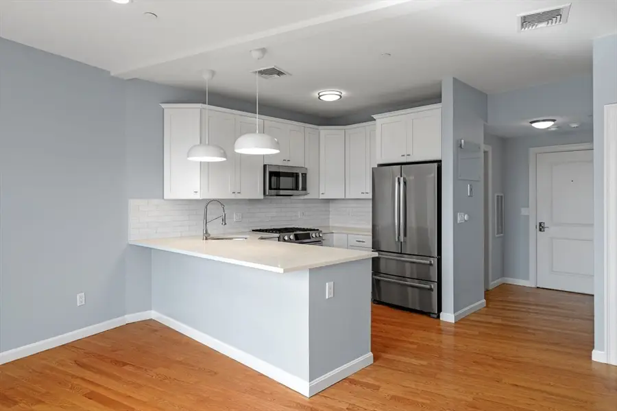 172 Kimball Ave #2B, Revere, MA 02151 - #3