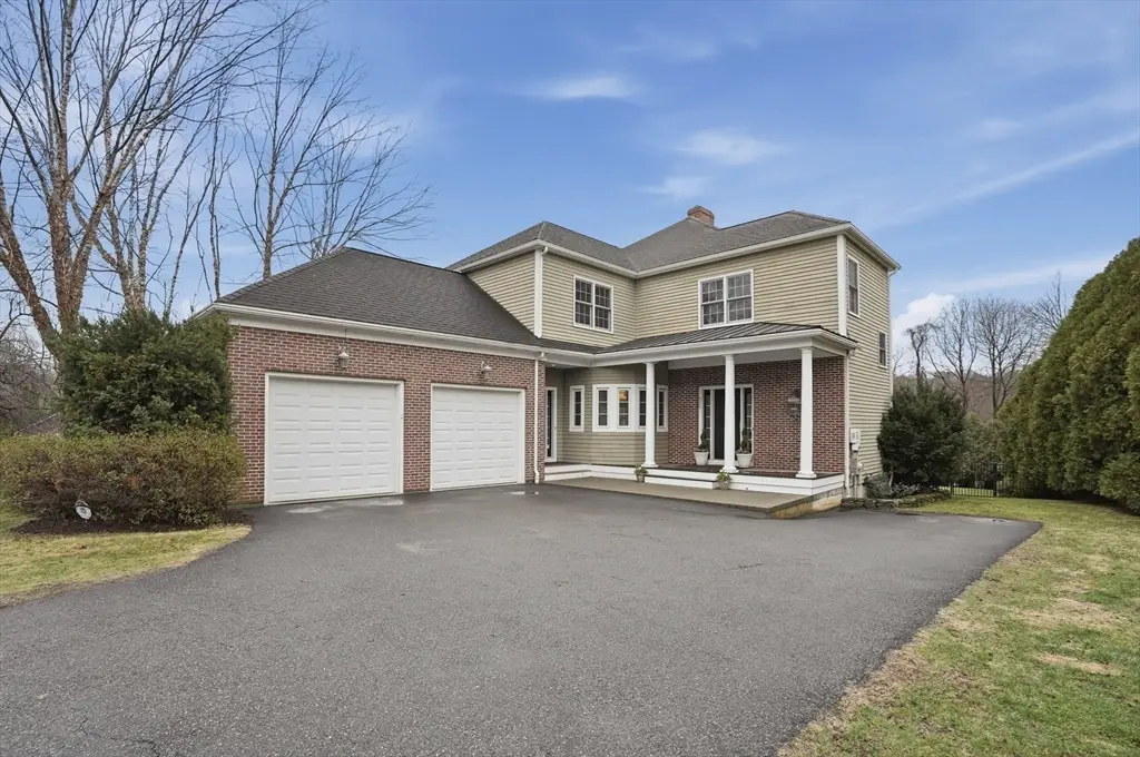 531 Salisbury Street, Worcester, MA 01609 - #1